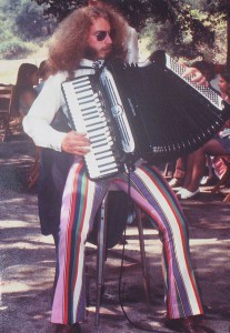 Jon Hammond Psychedelic Accordionist Jon Hammond Psychedelic Accordionist on Hammond World's First Psychedelic Accordionist performing at wedding in Topanga Canyon CA 1971, photo courtesy of Bob Fratti. Jon is playing custom Giulietti Classic 127 Accordion with Psychedelic Striped Pants Jon Hammond Psychedelic Accordionist on Hammond World's First Psychedelic Accordionist performing at wedding in Topanga Canyon CA 1971, photo courtesy of Bob Fratti. Jon is playing custom Giulietti Classic 127 Accordion with Psychedelic Striped Pants Jon Hammond Band! This is the place for all Hammond Organ people, Accordion Squeezers and fans of the Swingin' Funky Music of Jon Hammond Band. All the latest news, cool links and information about where to catch the band live and on TV. The Jon Hammond Radio Show Podcast Hammond Cast has been launched in Summer 2005 and is now available Podcast Alley, Pod Nova and many other sites. Thanks for visiting! Sincerely, Jon Hammond & Band